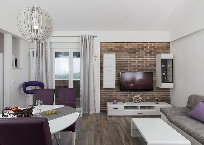 H&d - Two Bedroom With Balcony And Sea View דוברובניק