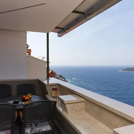 H&d - Two Bedroom With Balcony And Sea View Apartment