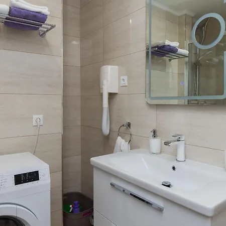 H&d - Two Bedroom With Balcony And Sea View *