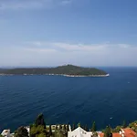 H&d - Two Bedroom With Balcony And Sea View