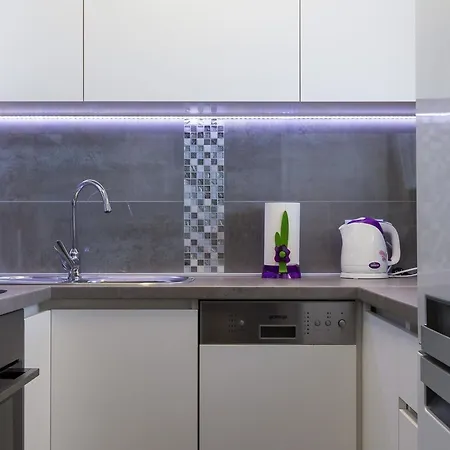 H&d - Two Bedroom With Balcony And Sea View Apartman *