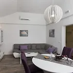 H&d - Two Bedroom With Balcony And Sea View Apartament Dubrownik